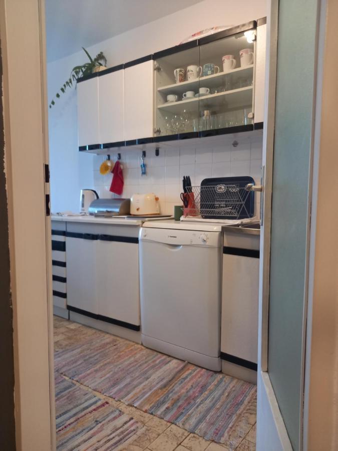 Apartment Jarun Comfort Zagreb Exterior photo
